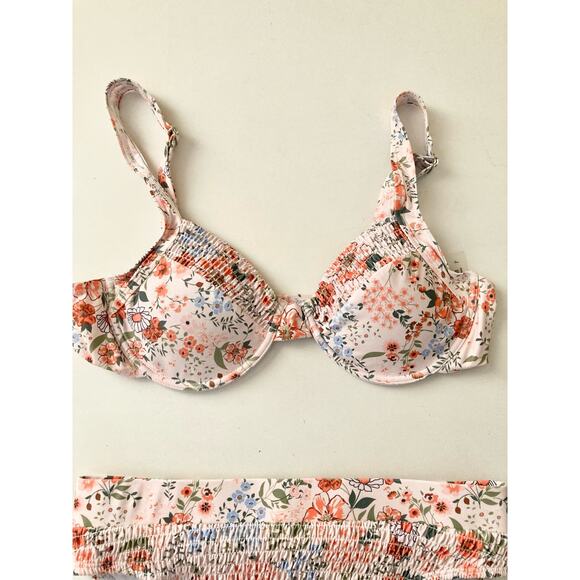 Soly Hux Women's Bikini Size L Floral Print Smocked Underwire NWOT - Picture 7 of 8